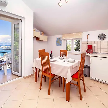 דירה In - Insel Krk 53137 מאלינסקה