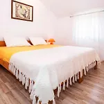 In - Insel Krk 53137 Апартаменты