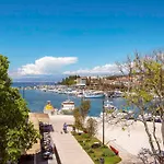 Апартаменты In - Insel Krk 53137 *